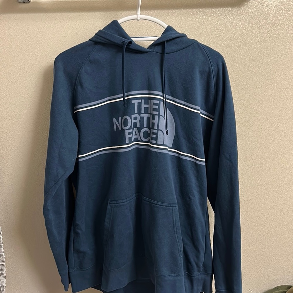 North Face Sweatshirt ‼️